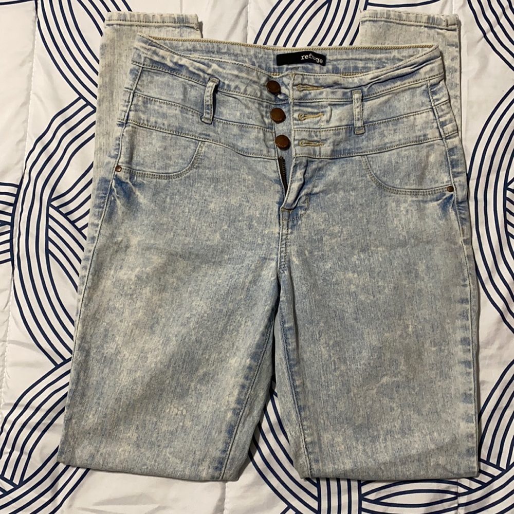 Refuge Jeans Size 4